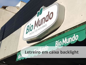 Caixa galvanizada com acrílico adesivado e iluminação interna -  Rio de Janeiro - RJ