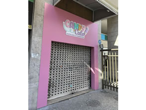 Revestimento de fachada em ACM com logo em alto relevo em PVC com pintura especial em Icaraí - Niterói - RJ