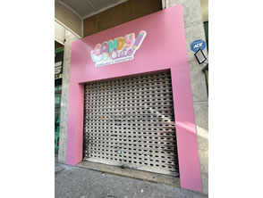 Revestimento de fachada em ACM com logo em alto relevo em PVC com pintura especial em Icaraí - Niterói - RJ